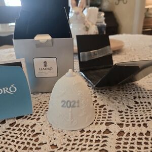 Lladro 2021 White Bell Ornament